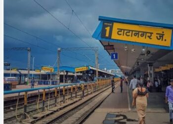 Jharkhand News: All trains from Tatanagar railway station to depart from platforms 4 & 5 tomorrow
