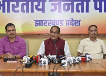 Jharkhand CM making empty promises ahead of elections:  Shivraj Singh Chouhan