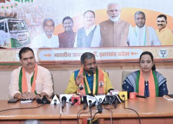 40 per cent commission in cycle distribution scheme in Jharkhand: Babulal Marandi