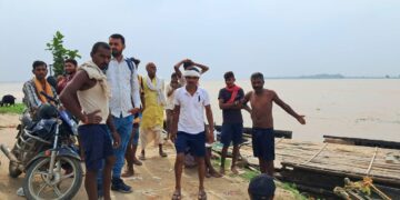 Caught between floods and erosion for 46 years: The unending plight of Danapur Diara residents