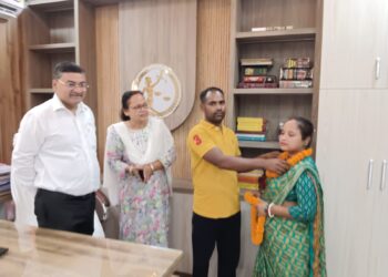 Jharkhand News: Palamu Family Court reunites estranged couple