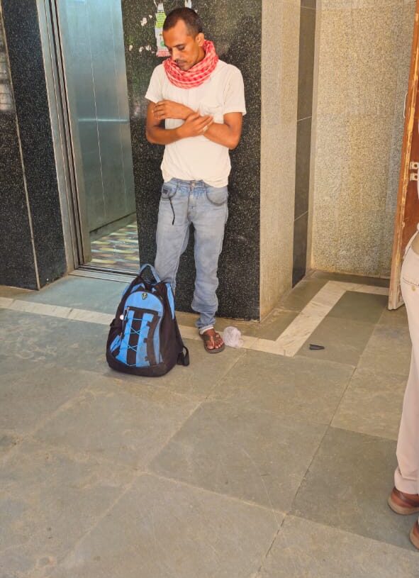 Jharkhand News: RIMS junior lady doctor harassed in hospital lift