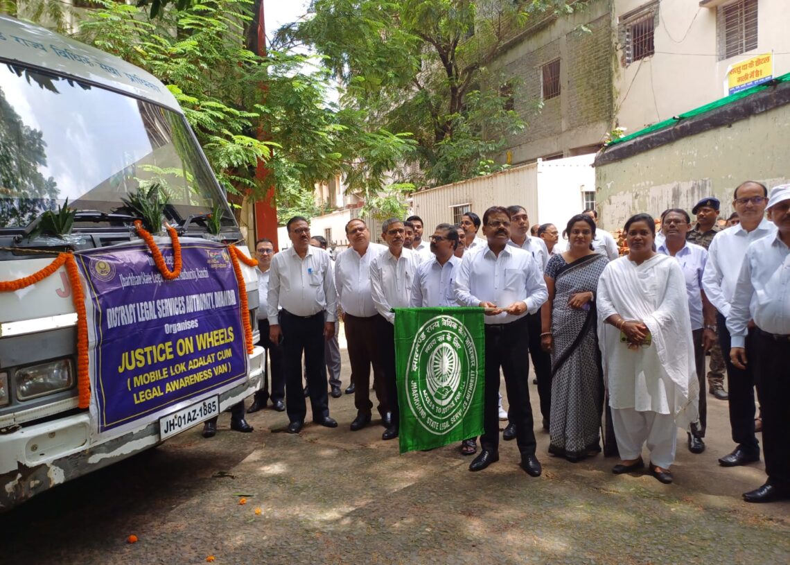 Dhanbad DLSA chairman launches 'Jagrukta Rath' to address public issues