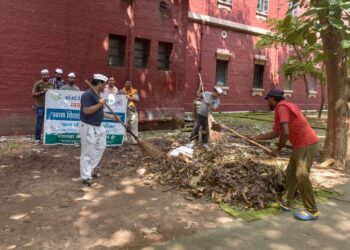 IIT ISM Dhanbad launches cleanliness drive