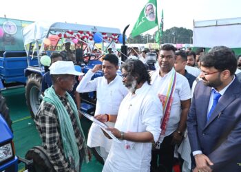 Jharkhand CM attacks Centre for inaction on Sarna code