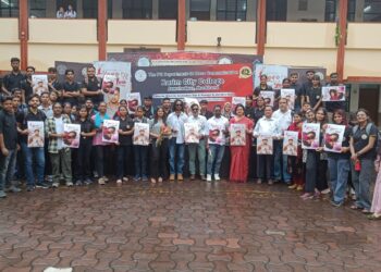 Karim City College holds professional photography workshop