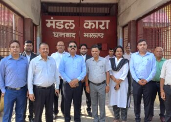 Judges direct treatment for sick prisoners in Dhanbad Jail at higher health centres