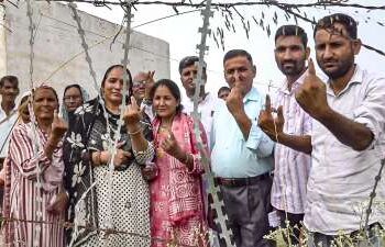 J&K Assembly polls: 54% voter turnout till 5 pm in second phase