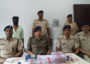 Two arrested with brown sugar worth over Rs 22 lakh in Adityapur