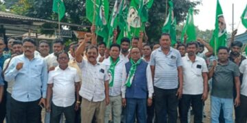 JMM loyalists oppose ticket to 'outsiders' for Seraikela seat
