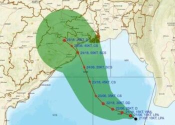 SE Railway cancels 172 trains due to cyclone Dana