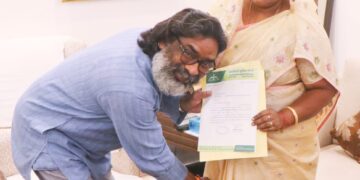 This is how Hemant Soren is countering BJP gameplan in Seraikela