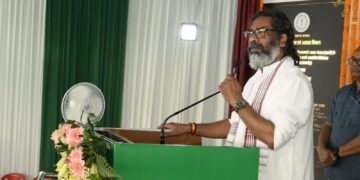 Jharkhand CM hands over appointment letters to 76 new recruits