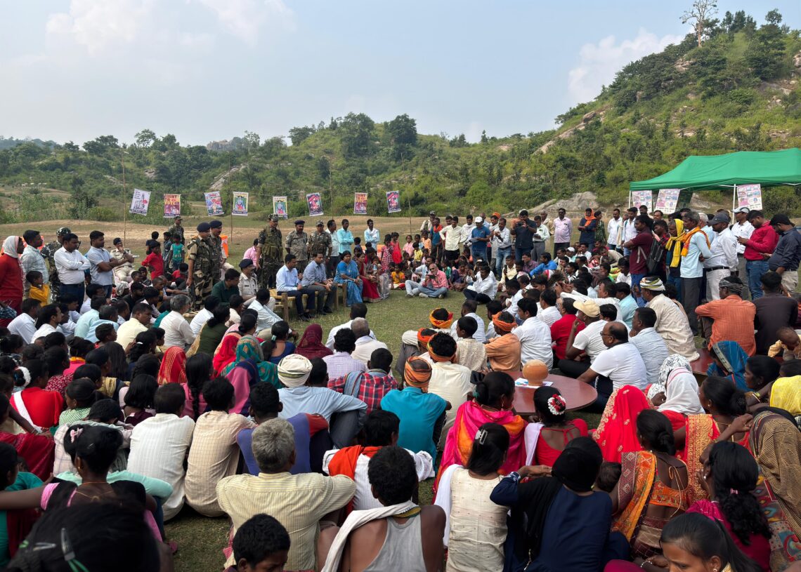 Palamu officials engage with vulnerable tribals to boost voter participation