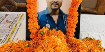 Jharkhand News: RIMS doctors condole tragic death of PG student