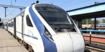 Railways reduces advance reservation period from 120 to 60 days