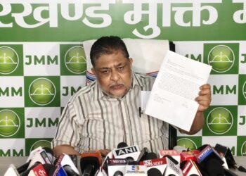 JMM demands EC to remove Jharkhand CEO, two IPS officers for ‘free and fair’ poll