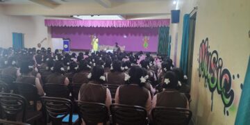 IIT ISM faculty members train W. Singhbhum tribal students