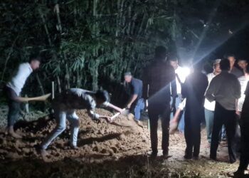 Tension erupts over ‘rumour’ of grave tampering in Dhanbad