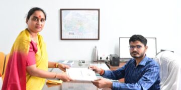 Mathura, Arup, Purnima file nominations in Dhanbad