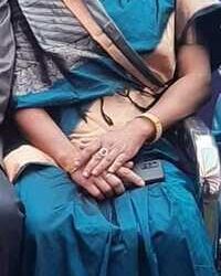 With ex-Congress minister Alamgir Alam in jail for hoarding Rs 30 cr, wife seeks sympathy votes in Pakur