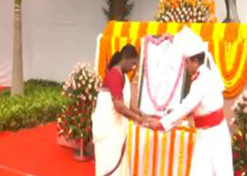 President Murmu, VP Dhankar pay homage to Bhagwan Birsa Munda