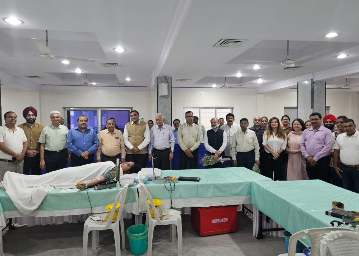 NHES alumni organize blood donation camp