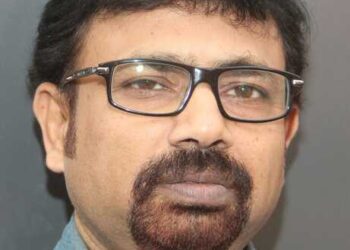 Jharkhand News: Dhanbad’s Smita Gupta tops country in painting course