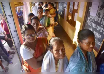 Jharkhand Polls: 46.25% voter turnout till 1 pm in first phase