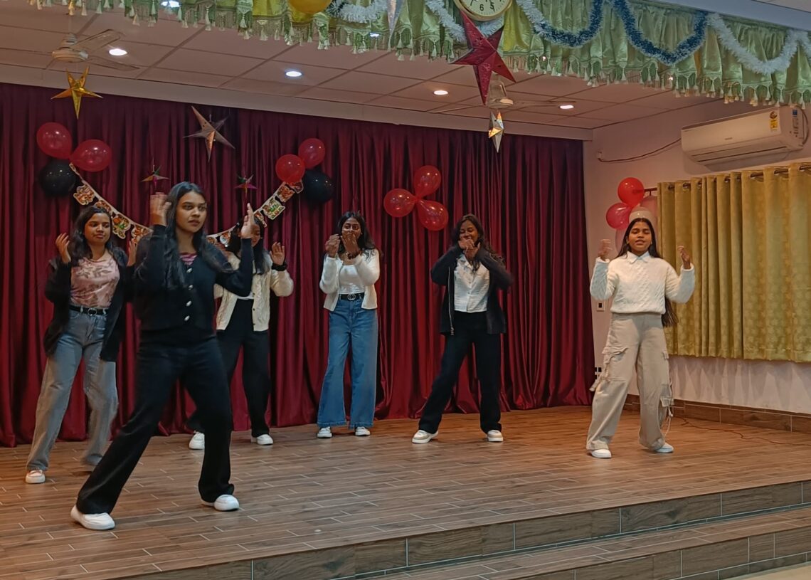 XITE Gamharia celebrates Christmas on campus