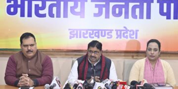 For the first time, a govt is announcing roads unsafe in Jharkhand: BJP  