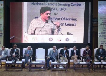 Experts address challenges of lightning-linked disasters