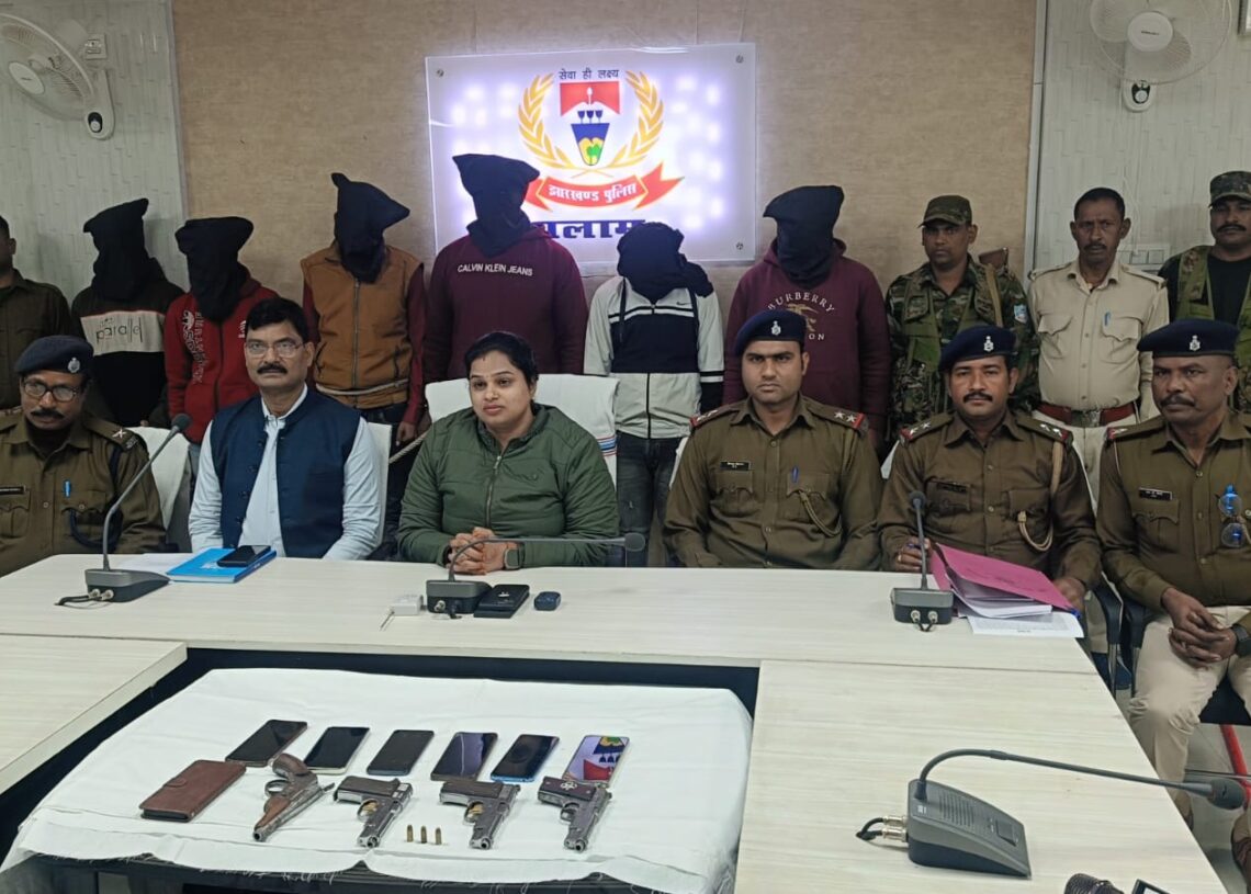 Jharkhand News: ATS quizzes street play actor among 6 in Palamu