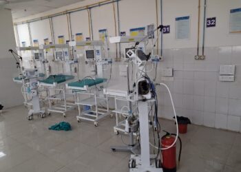 Jharkhand News: Nurses rescue newborns after fire in MMCH Daltonganj