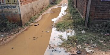 Sand-choked drain causes inconvenience to Daltonganj residents
