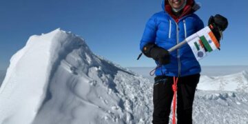 Kaamya Karthikeyan becomes youngest girl to conquer Seven Summits across 7 continents