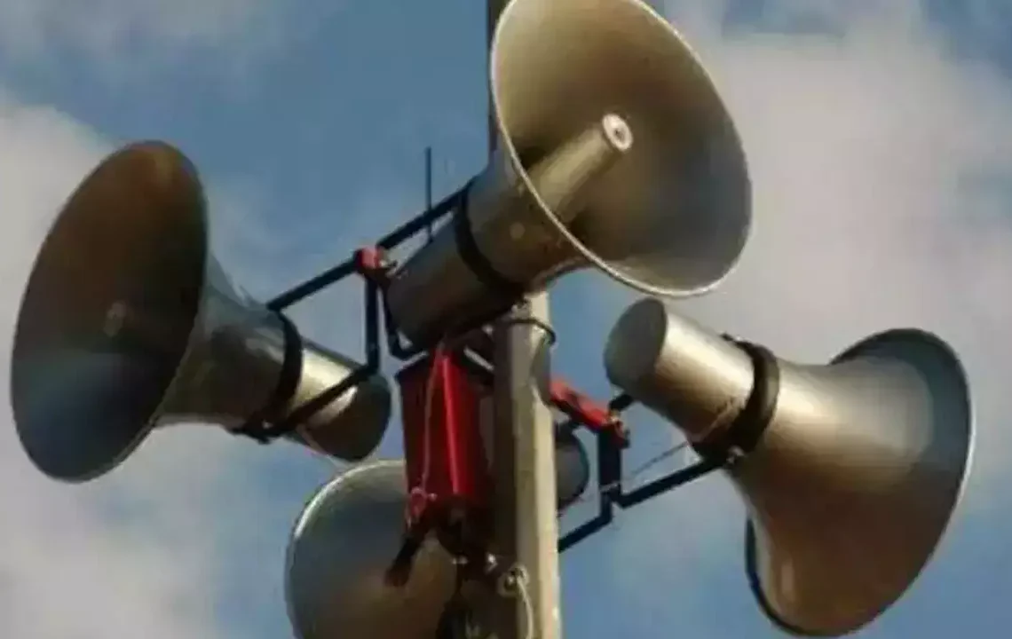 Jharkhand News: Deoghar SDM swings into action on loudspeakers