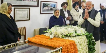 Cabinet passes condolence resolution as top leaders pay final respects to Dr Manmohan Singh