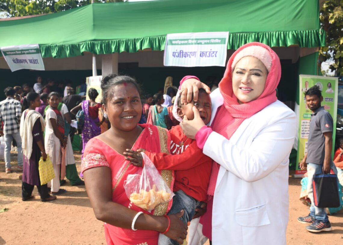 Jharkhand: Dr Bharti Kashyap braves Maoist threat, treats 2,043 PVTG patients in W Singhbhum