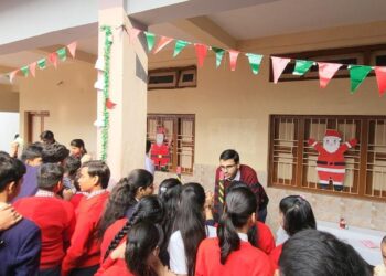 Fun and revelry mark Winter Carnival at SJHS