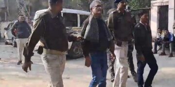 ACB arrests Dhanbad record room official for taking bribe