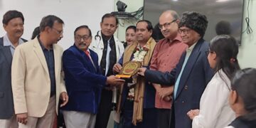 SNMMCH Dhanbad Professor Dr. Makradhwaj Prasad retires