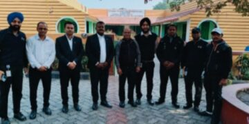 Food bonanza for lepers by Ginger Hotel in Jamshedpur