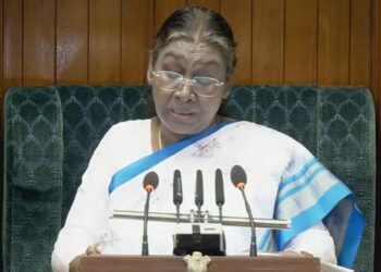 President Murmu highlights progress in economy, education, welfare in Budget Session address