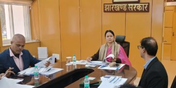 Jharkhand Chief Secretary asks DCs to prioritize infrastructure projects