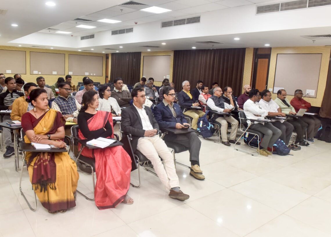 Jharkhand News: Nurturing future leadership program begins at IIT ISM