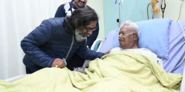 Good News: Jharkhand govt employees to get Rs. 5 lakh health insurance cover