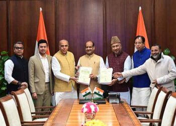 JPC submits Waqf Bill report to Lok Sabha Speaker