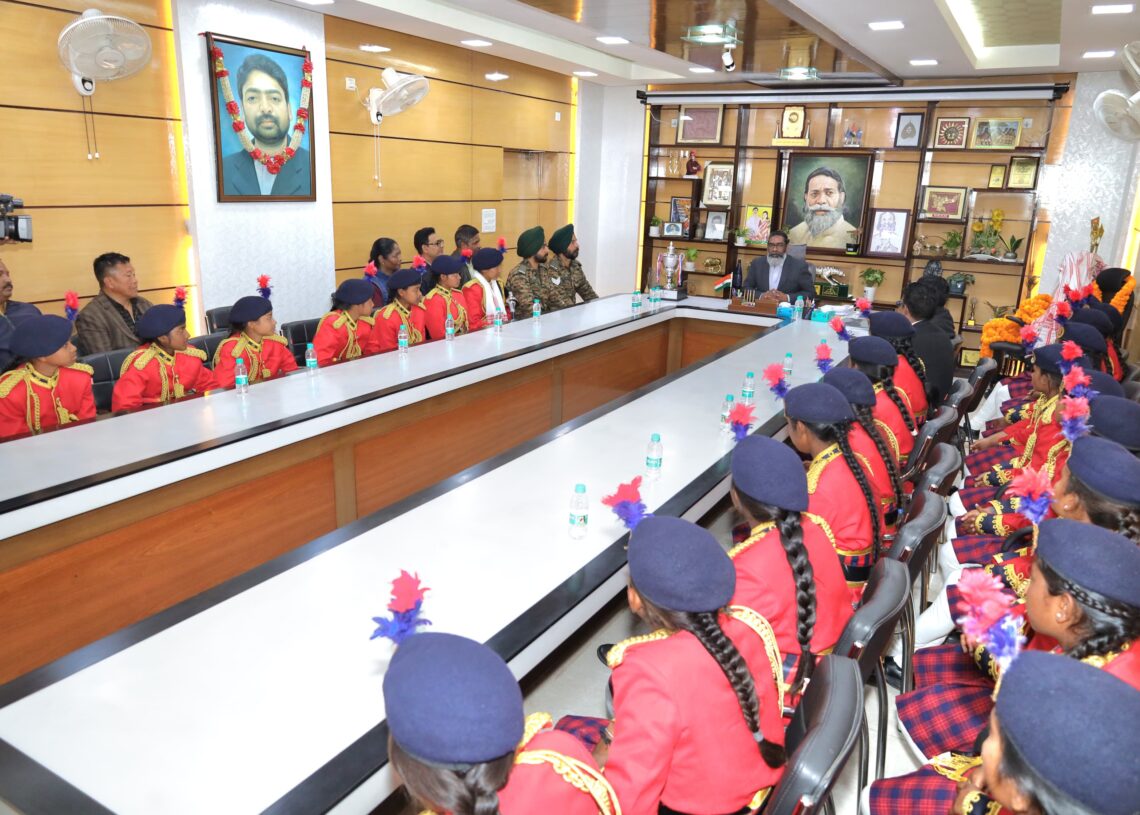 CM Hemant Soren to KGBV Patamda Band Team: “You Have Made Jharkhand Proud”