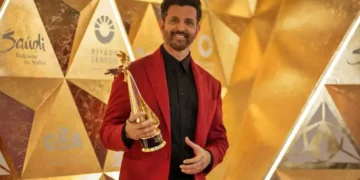 Hrithik Roshan gets Global Achievement Award at Joy Awards 2025 in Riyadh